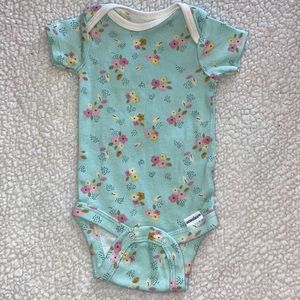 Gerber Blue with Floral Print Onesie (Newborn)